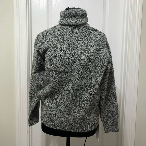 Commense Women's Sweater‎ Size XS Gray Cozy Long Sleeve Cowl Neck Pullover NWT - Picture 3 of 8